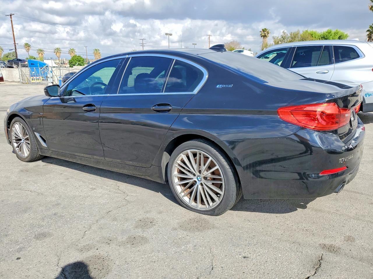 BMW Seria 5 - zdjęcie 2