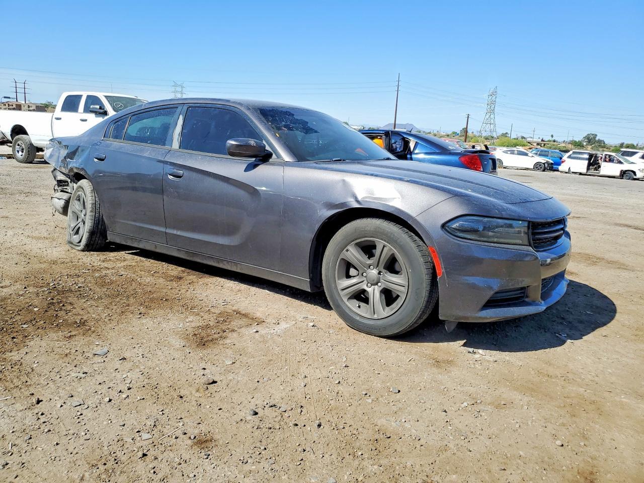 2019 Dodge Charger Sxt - zdjęcie 4
