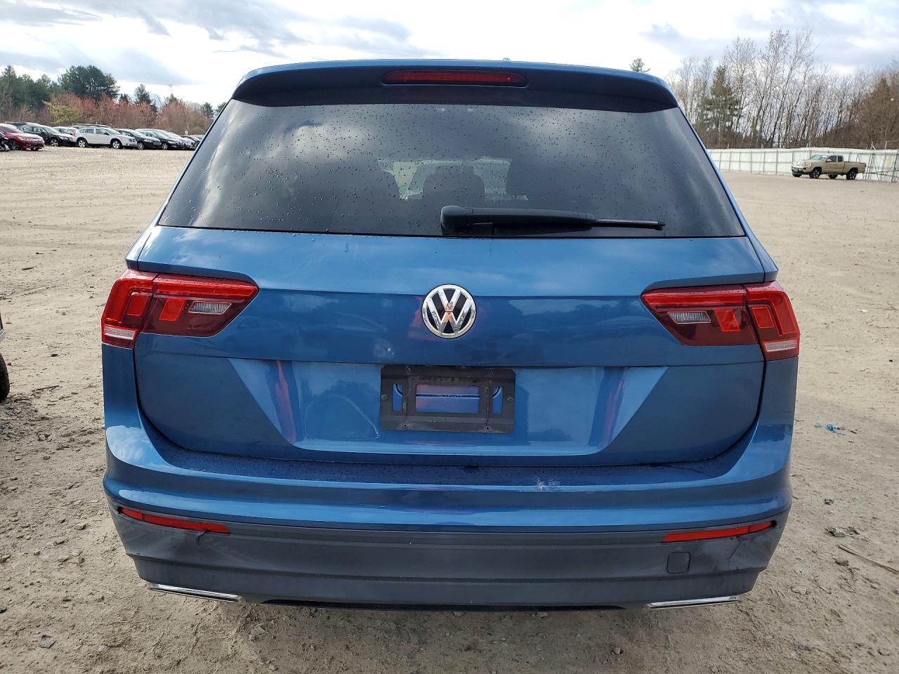 2019 Volkswagen Tiguan S - zdjęcie 6