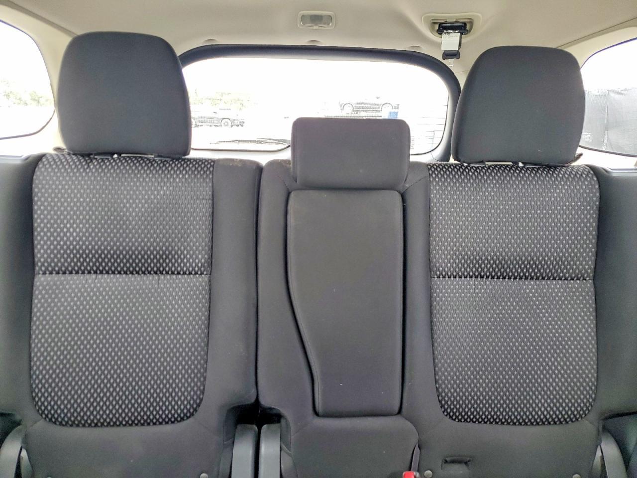 2016 Mitsubishi Outlander Es - zdjęcie 10