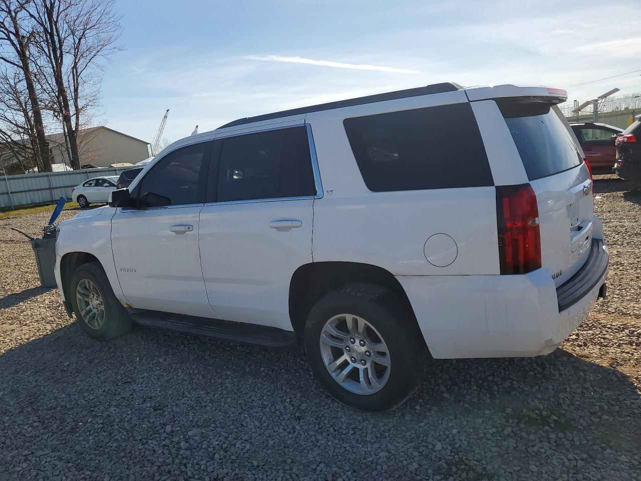 2015 Chevrolet Tahoe K1500 Lt - zdjęcie 2