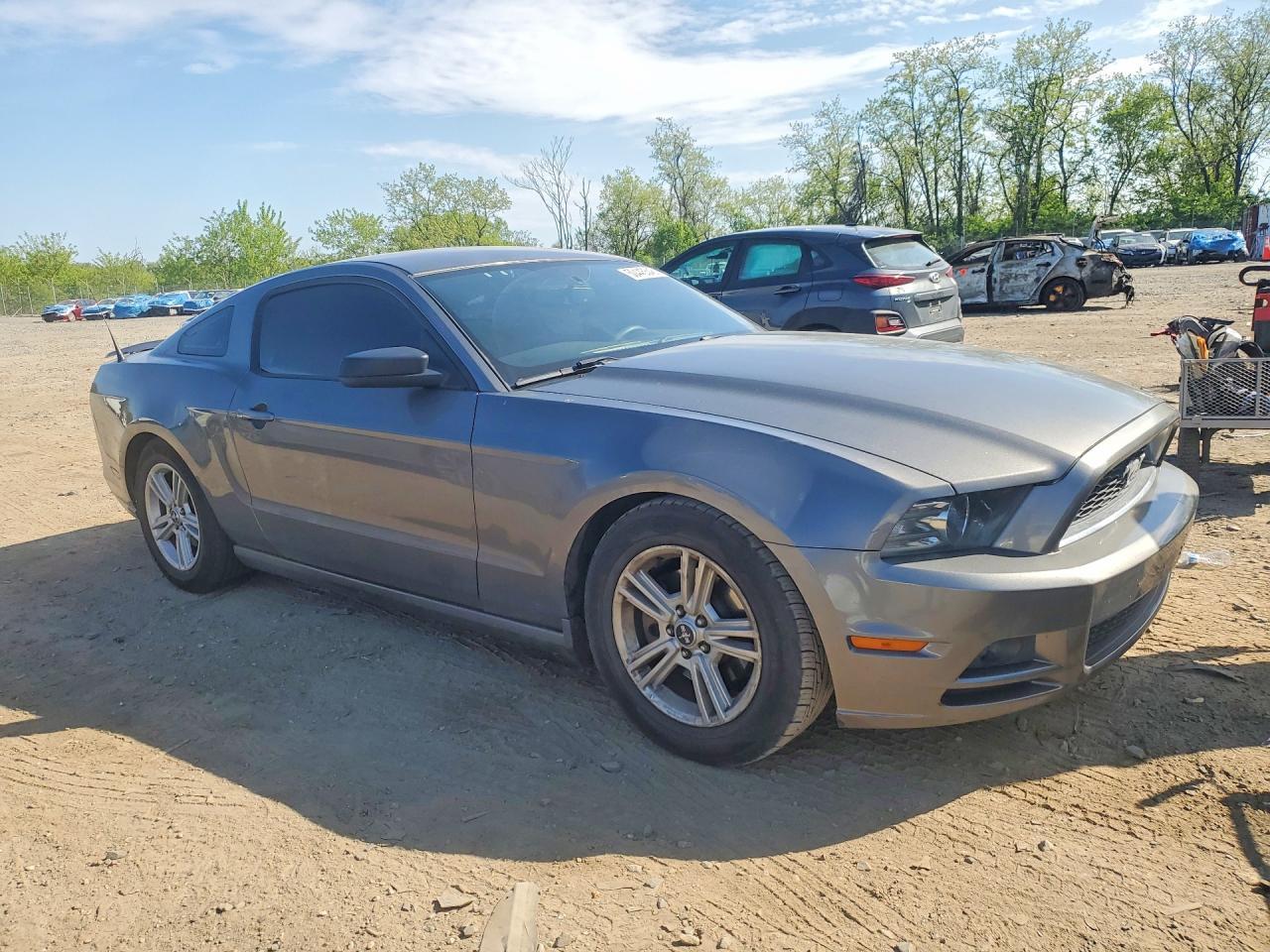 2013 Ford Mustang - zdjęcie 4