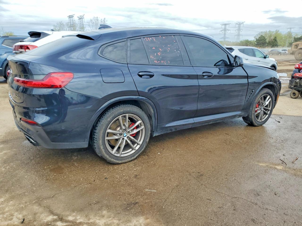 2021 BMW X4 xDrivem40I - zdjęcie 3
