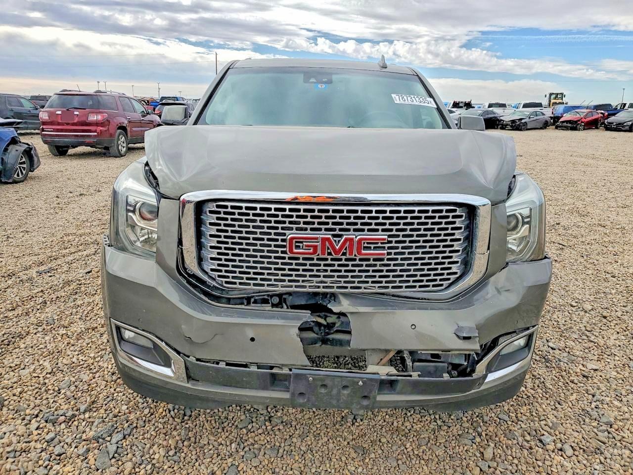 2017 GMC Yukon Xl Denali - zdjęcie 5