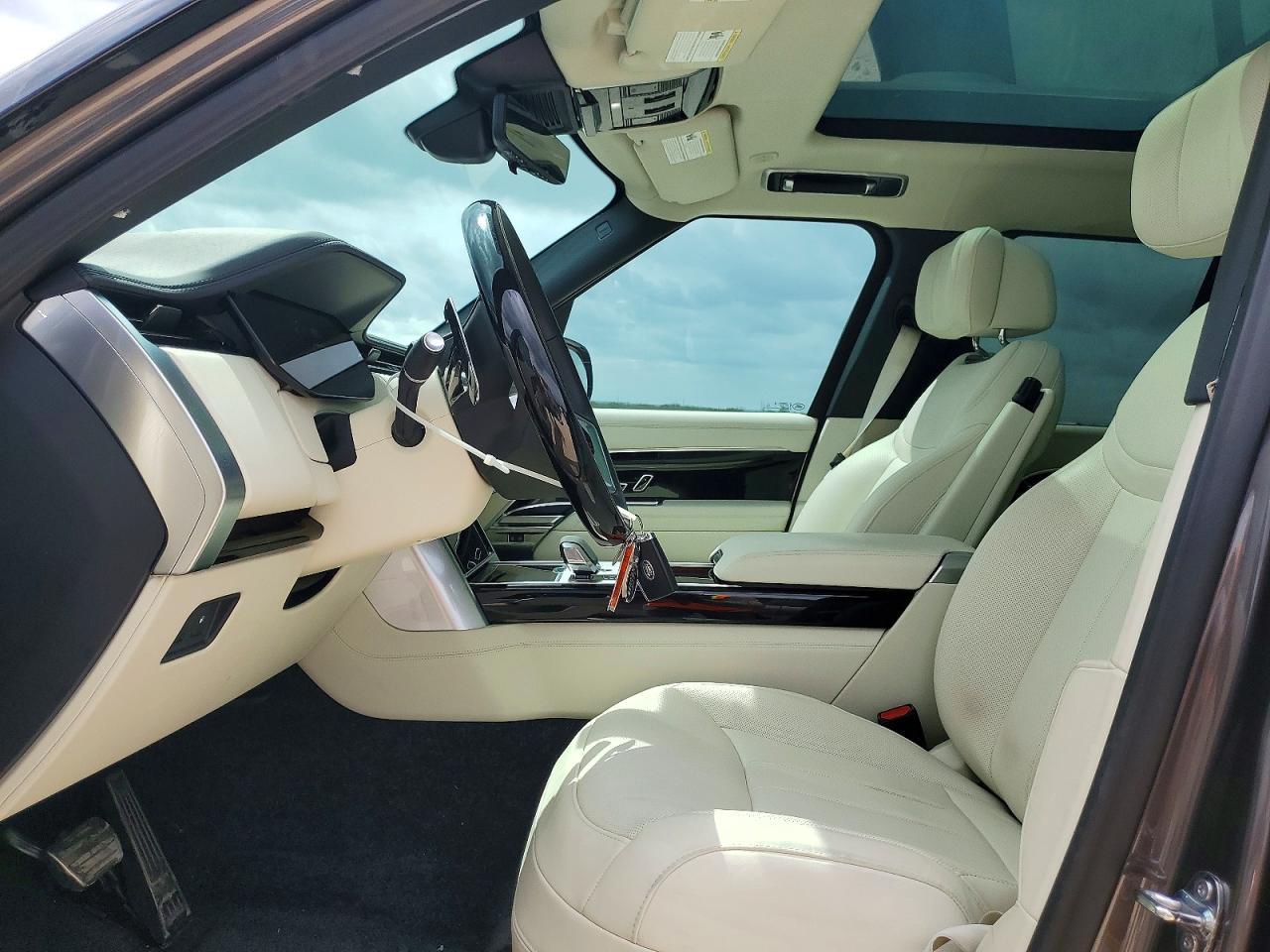 2025 Land Rover Range Rover Autobiography - zdjęcie 7