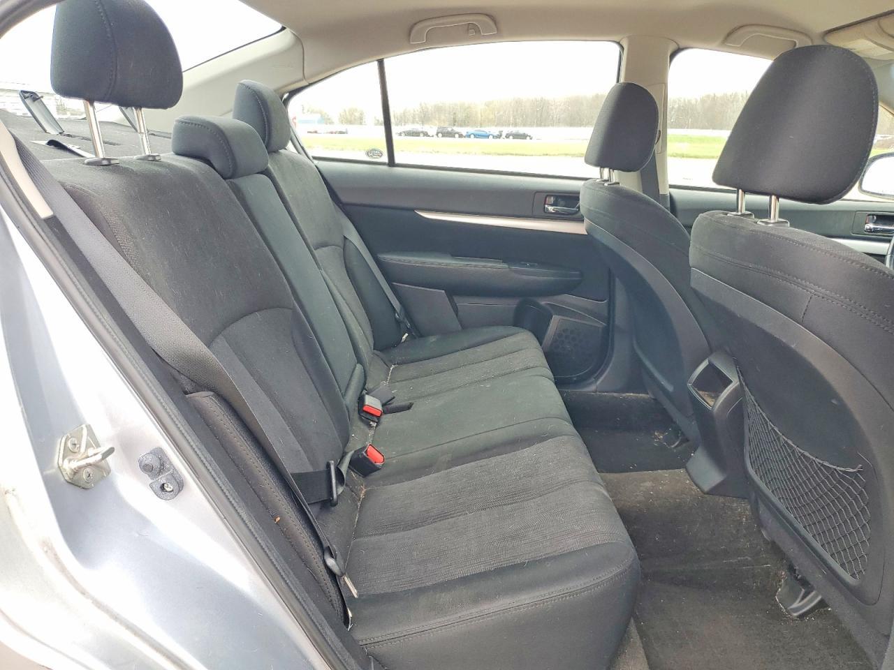 2014 Subaru Legacy 2.5I Premium - zdjęcie 10