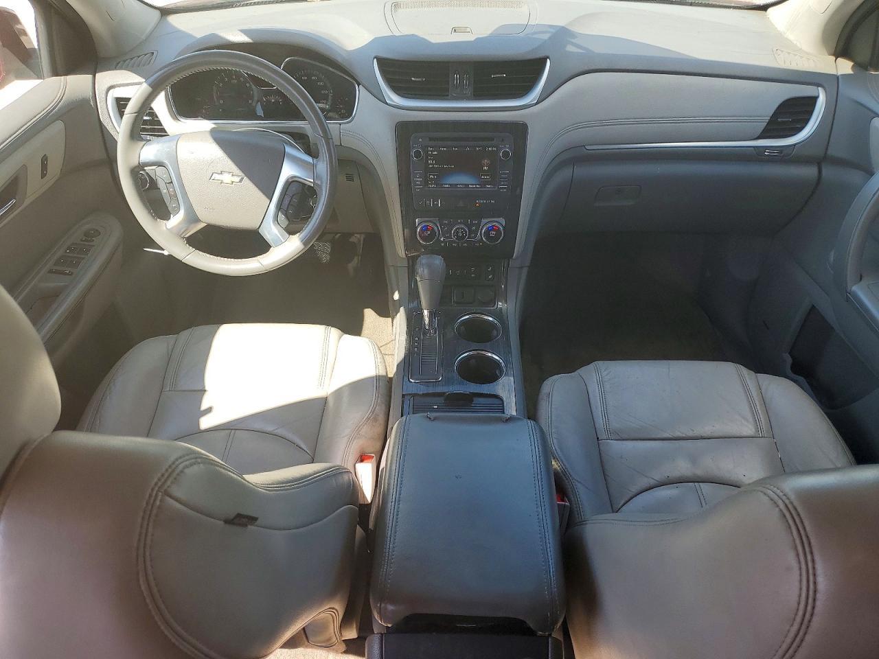 2015 Chevrolet Traverse Lt - zdjęcie 8