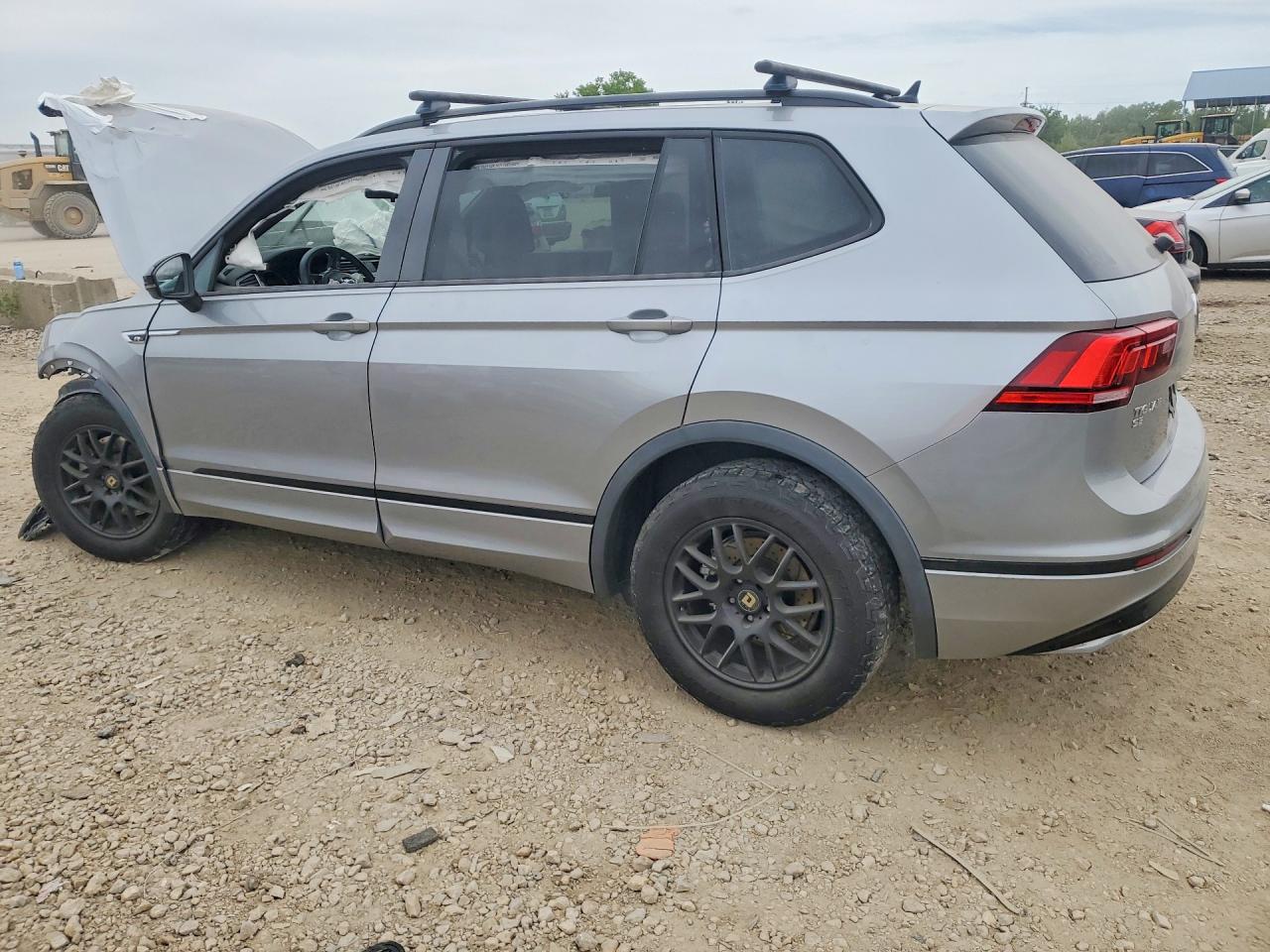 2020 Volkswagen Tiguan Se - zdjęcie 2