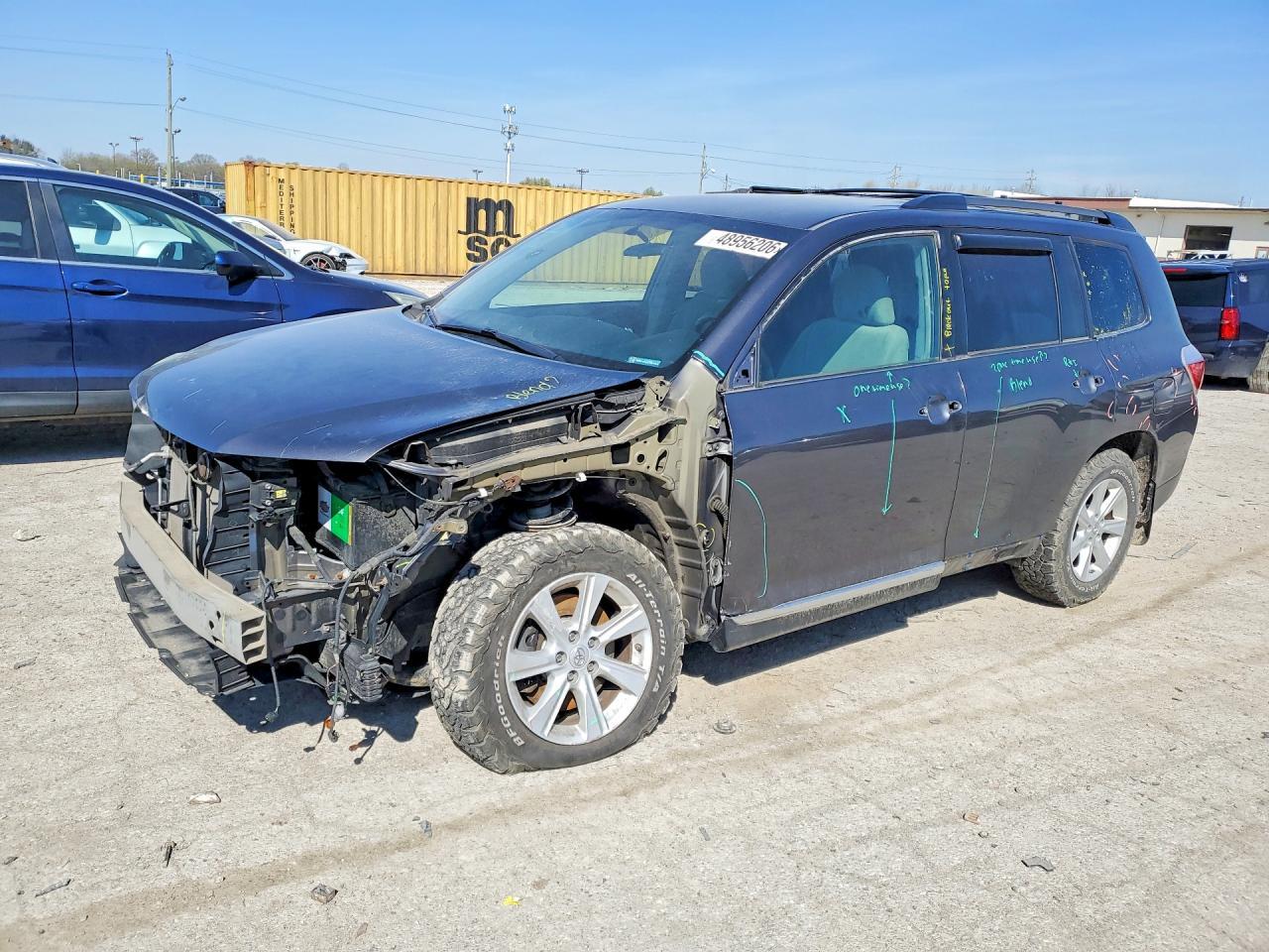 2013 Toyota Highlander Plus - zdjęcie główne