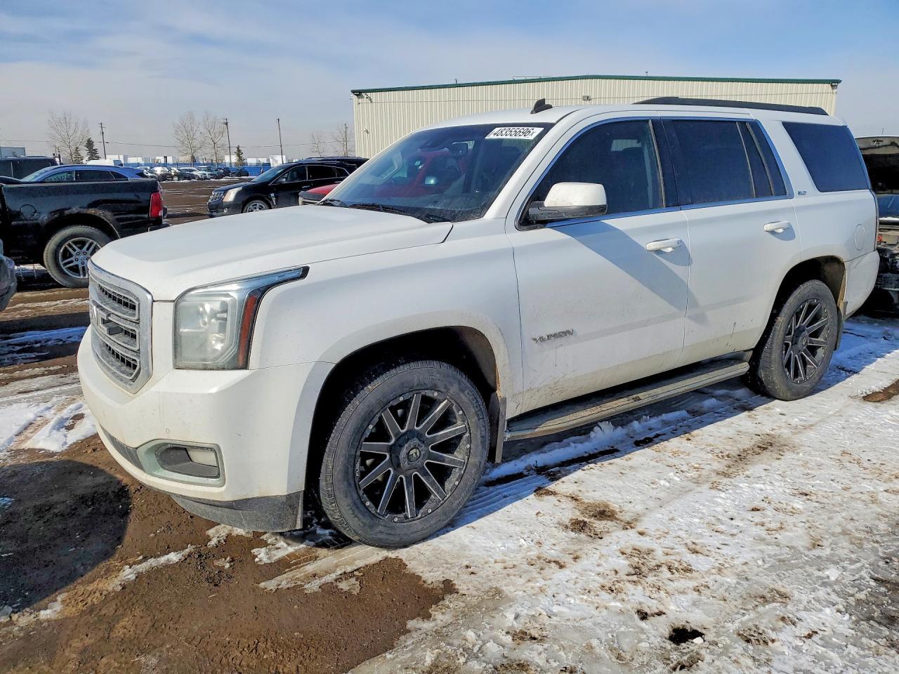 2015 GMC Yukon Slt - zdjęcie główne