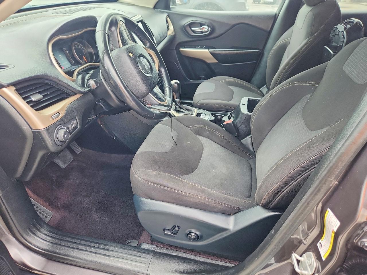 2017 Jeep Cherokee Latitude - zdjęcie 7