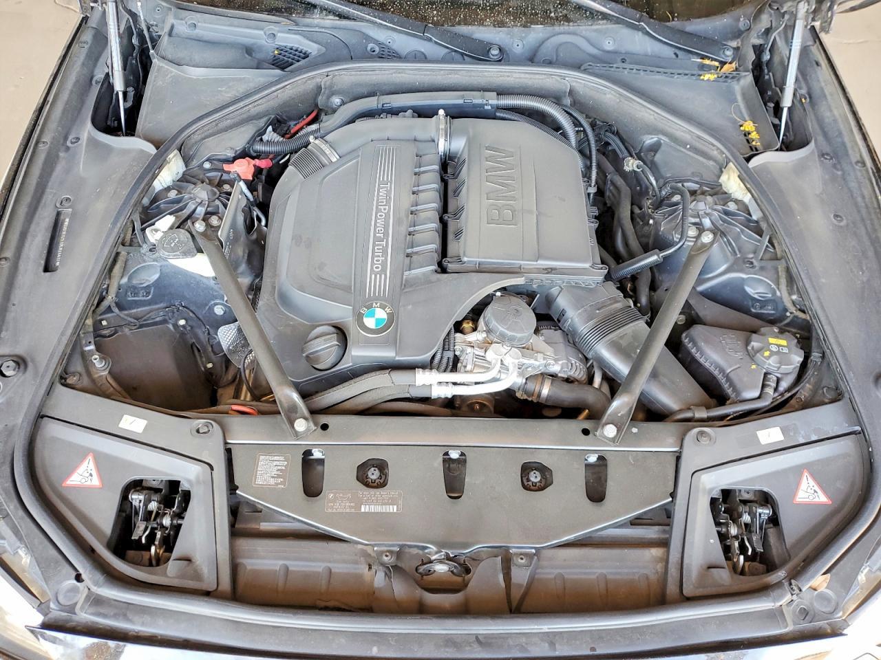 2013 BMW 535 I - zdjęcie 11