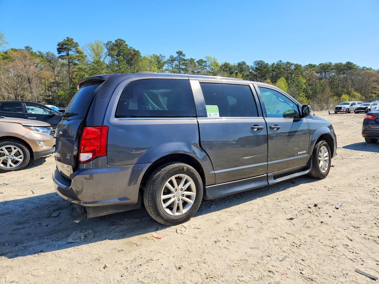 2019 Dodge Grand Caravan Sxt - zdjęcie 3