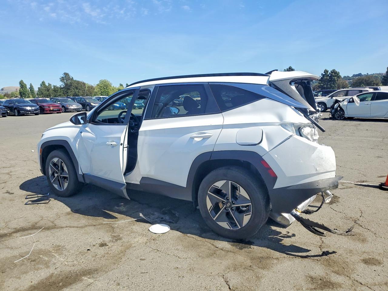 2026 Hyundai Tucson Hybrid Sel - zdjęcie 2