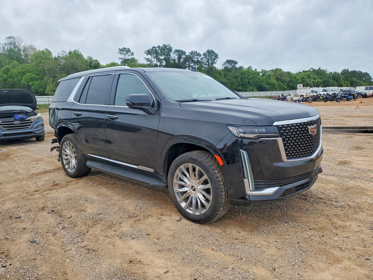 2021 Cadillac Escalade Premium Luxury - zdjęcie 4