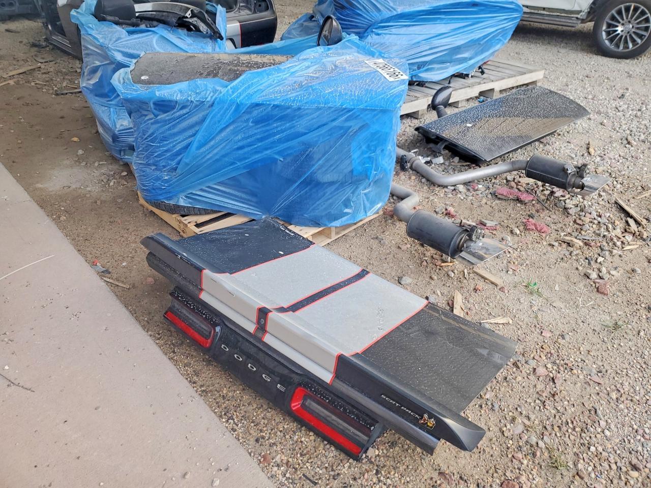 2022 Dodge Challenger R - zdjęcie 4