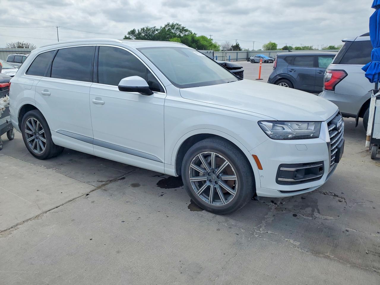 2019 Audi Q7 Premium Plus - zdjęcie 4