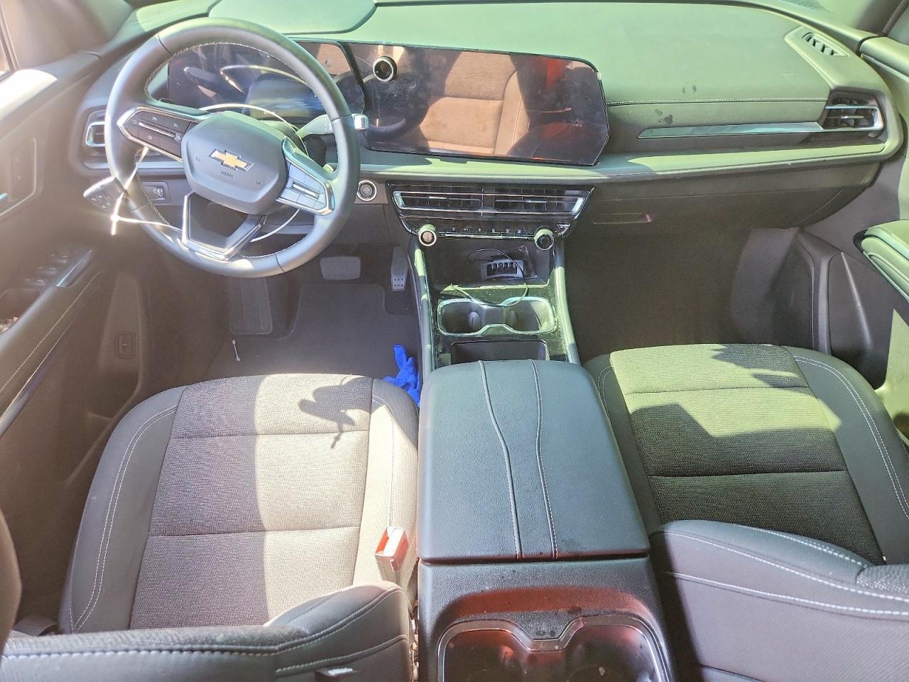 2025 Chevrolet Traverse Lt - zdjęcie 8