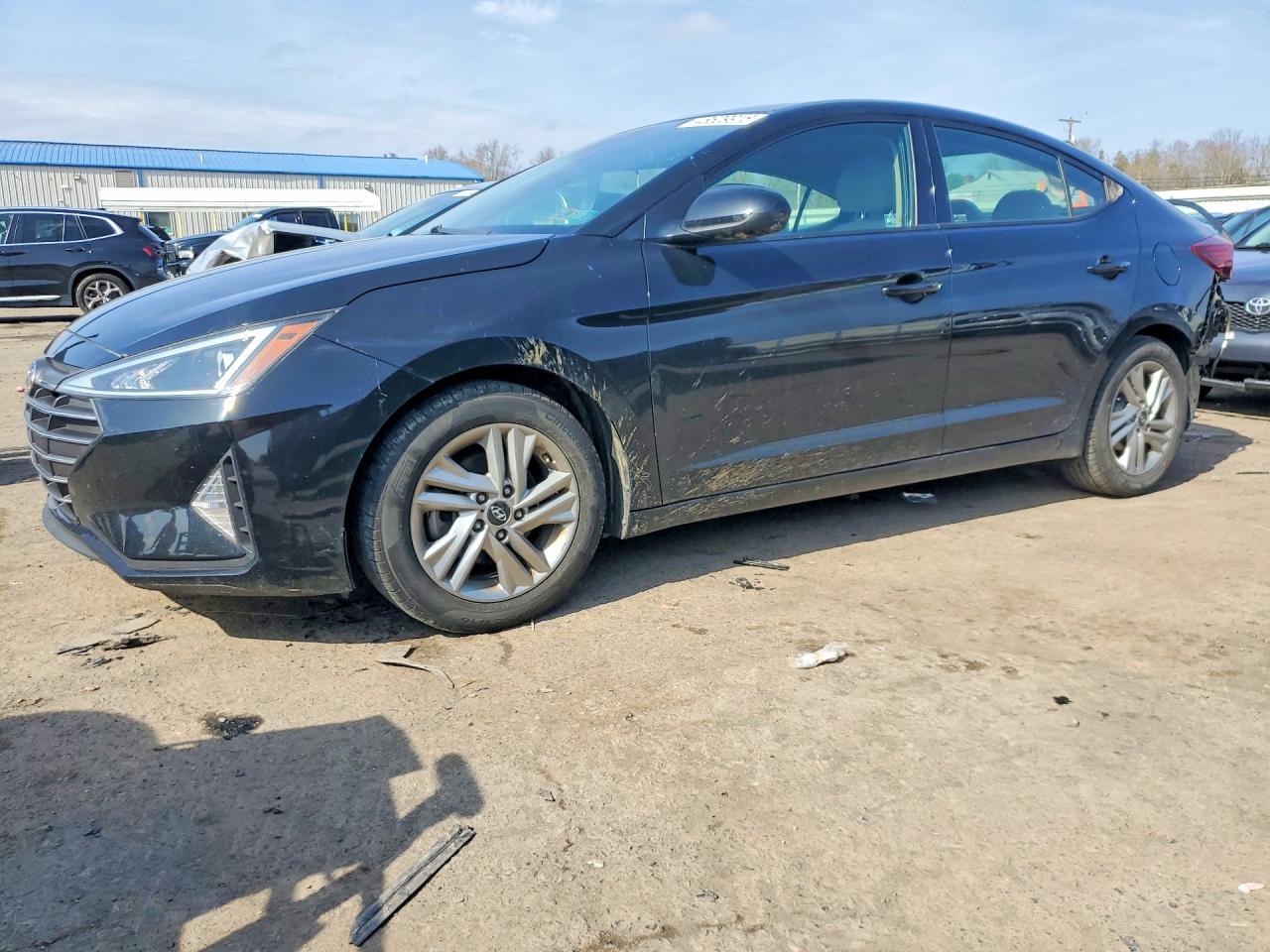 2020 Hyundai Elantra Sel - zdjęcie główne