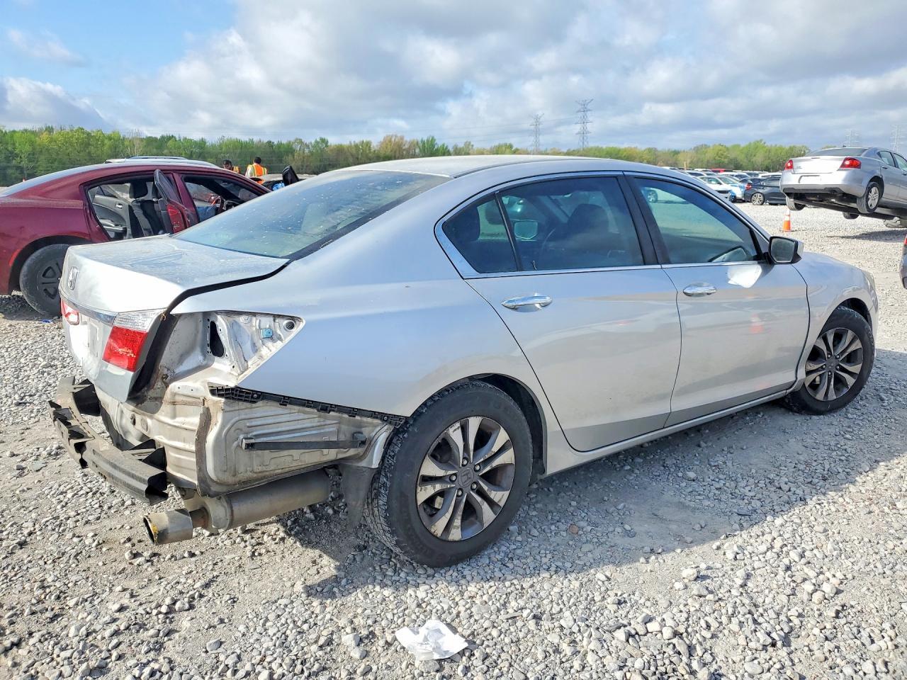 2013 Honda Accord Lx - zdjęcie 3