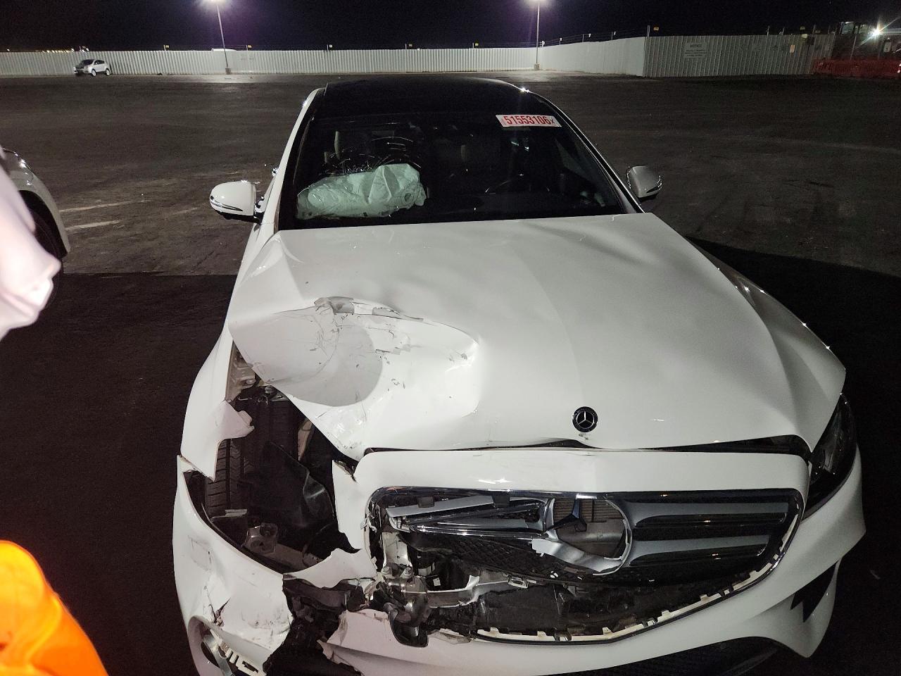 2019 Mercedes-Benz E 300 - zdjęcie 5