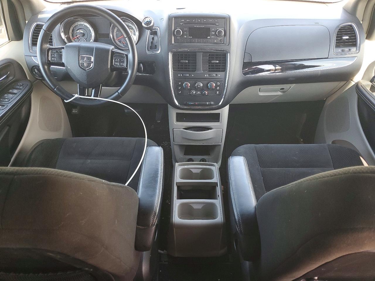 2016 Dodge Grand Caravan Se - zdjęcie 8