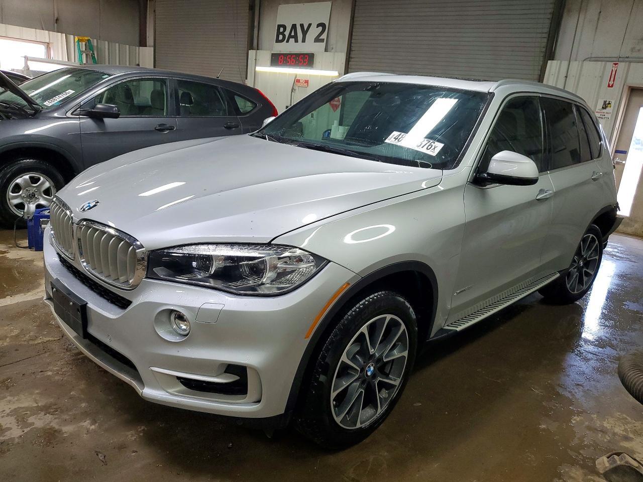 2017 BMW X5 xDrive35I - zdjęcie główne