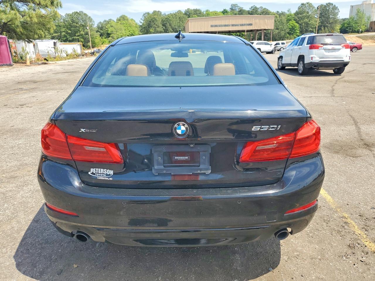 2019 BMW 530 Xi - zdjęcie 6