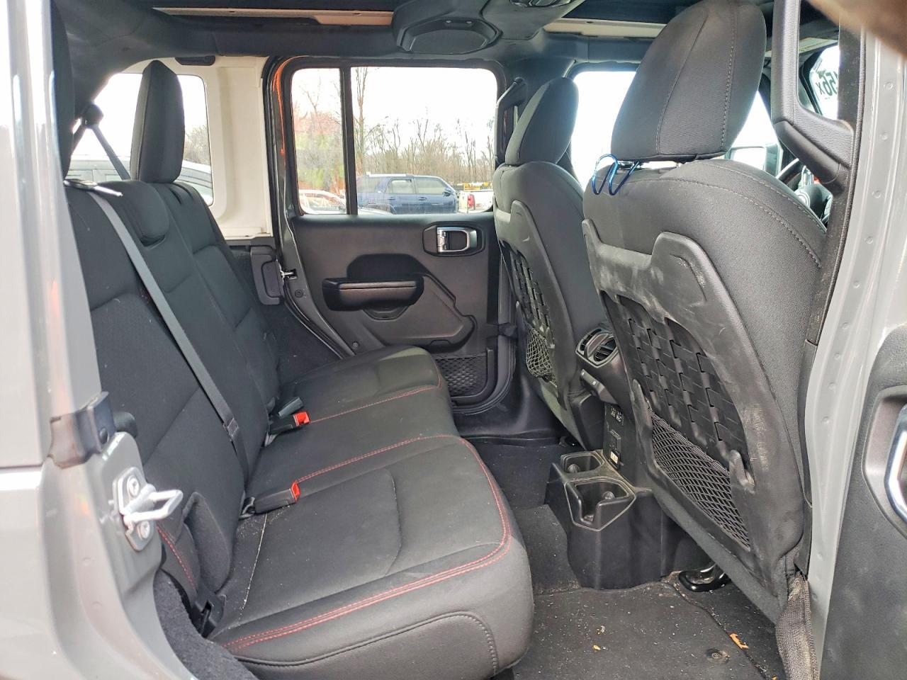 2020 Jeep Wrangler Unlimited Rubicon - zdjęcie 10