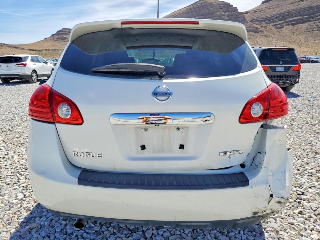 2013 Nissan Rogue S - zdjęcie 6