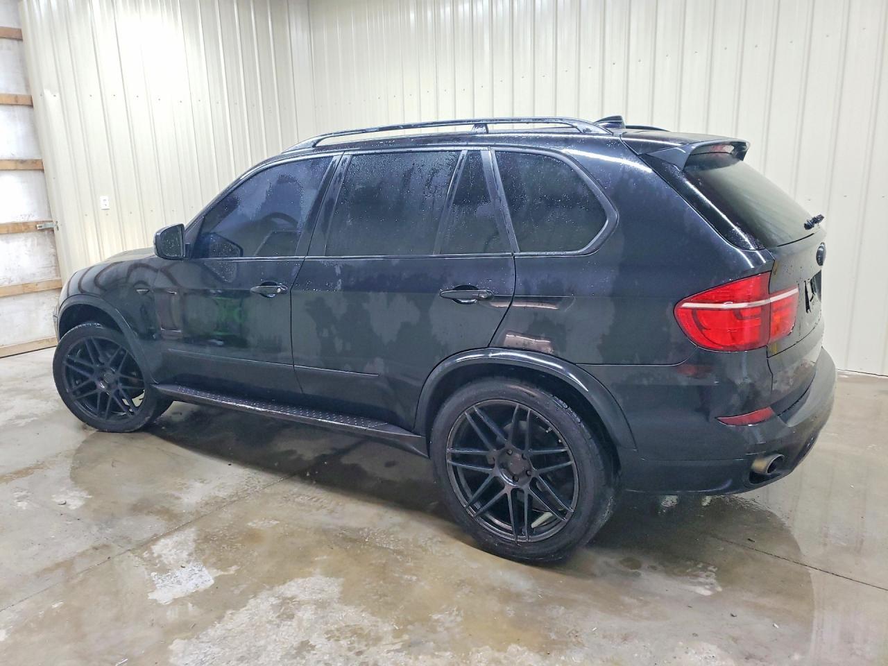 2013 BMW X5 xDrive35I - zdjęcie 2
