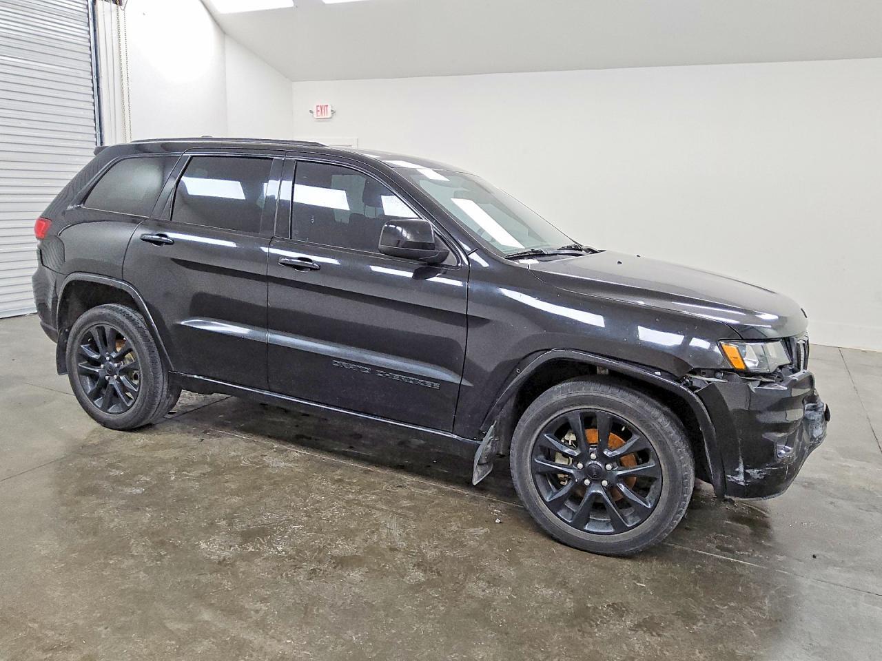 2019 Jeep Grand Cherokee Laredo - zdjęcie 4