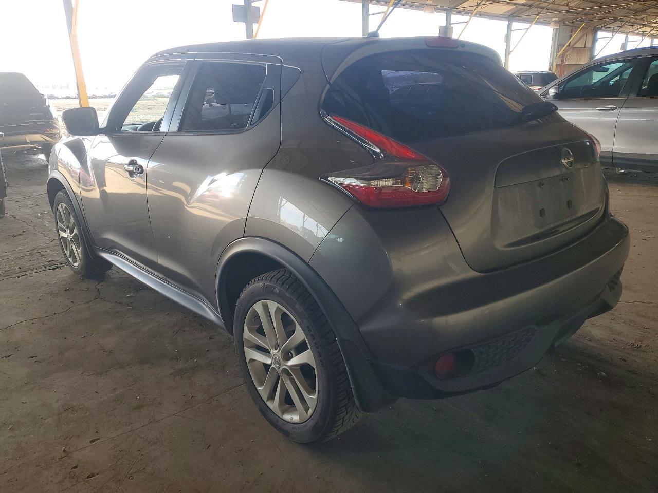 2015 Nissan Juke S - zdjęcie 2