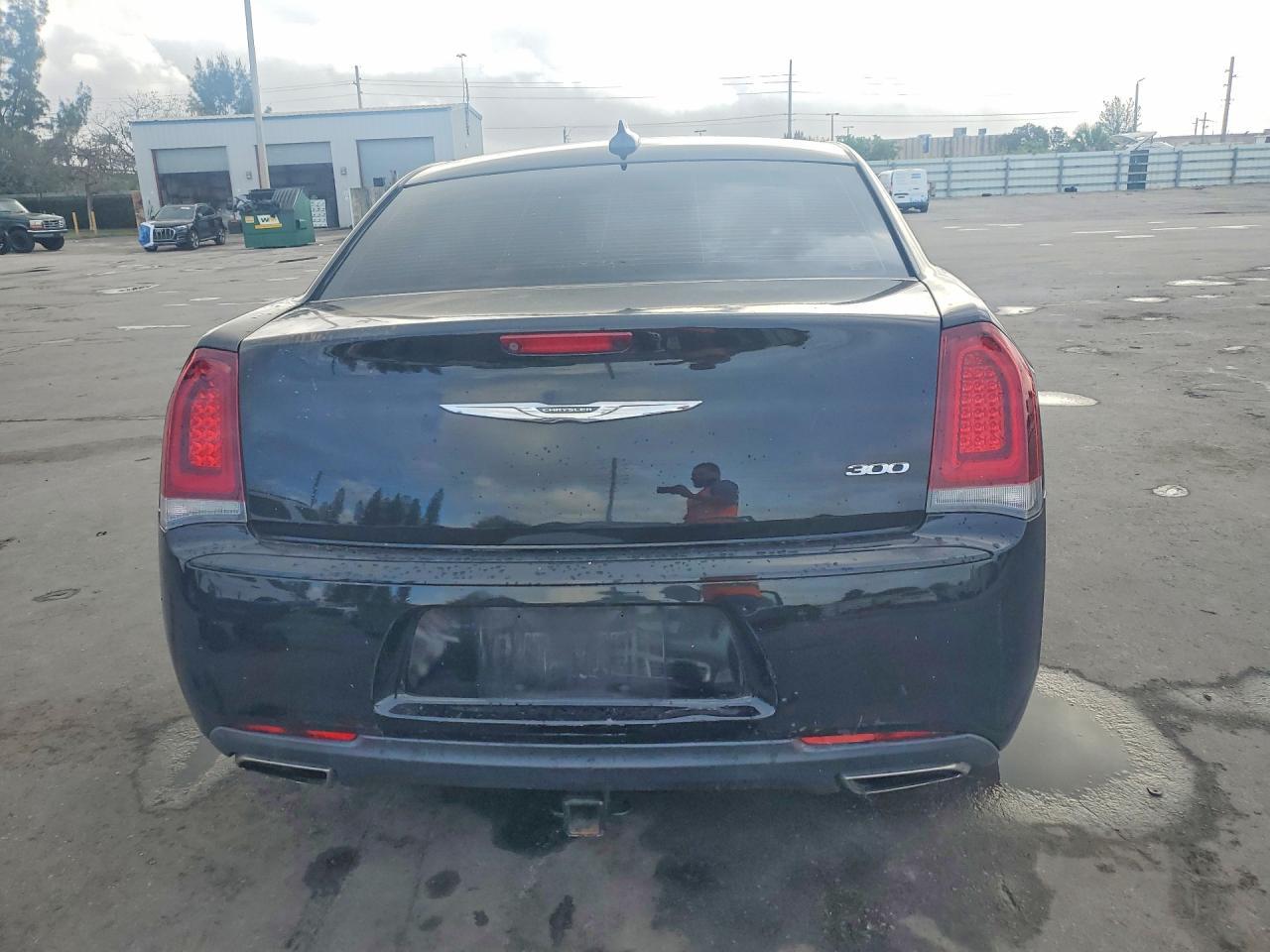 2019 Chrysler 300 Touring - zdjęcie 6