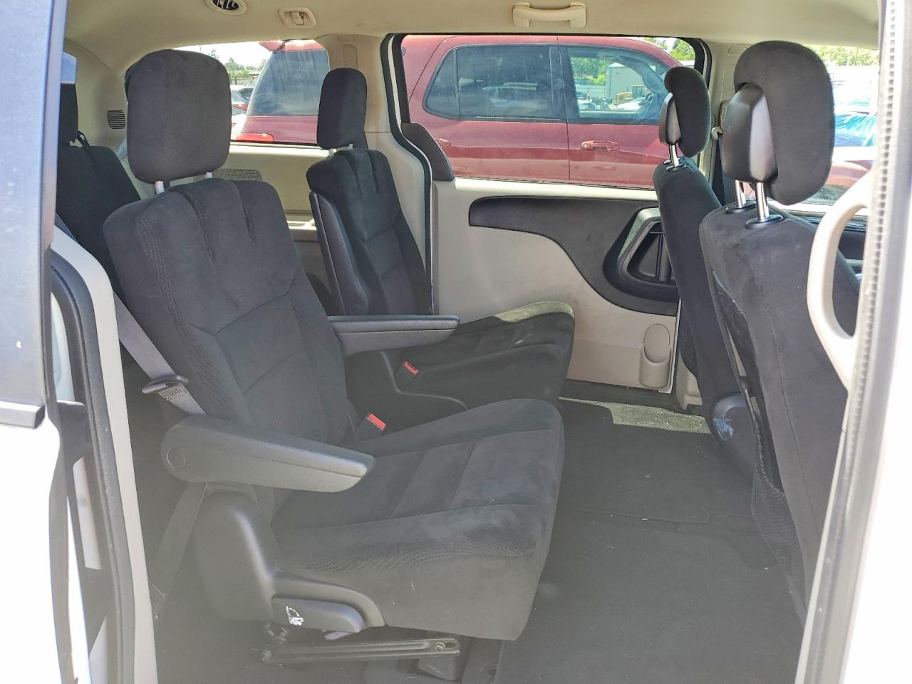 2016 Dodge Grand Caravan Se - zdjęcie 11