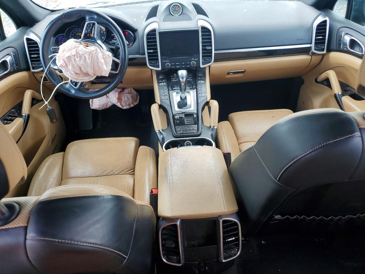 2018 Porsche Cayenne - zdjęcie 8