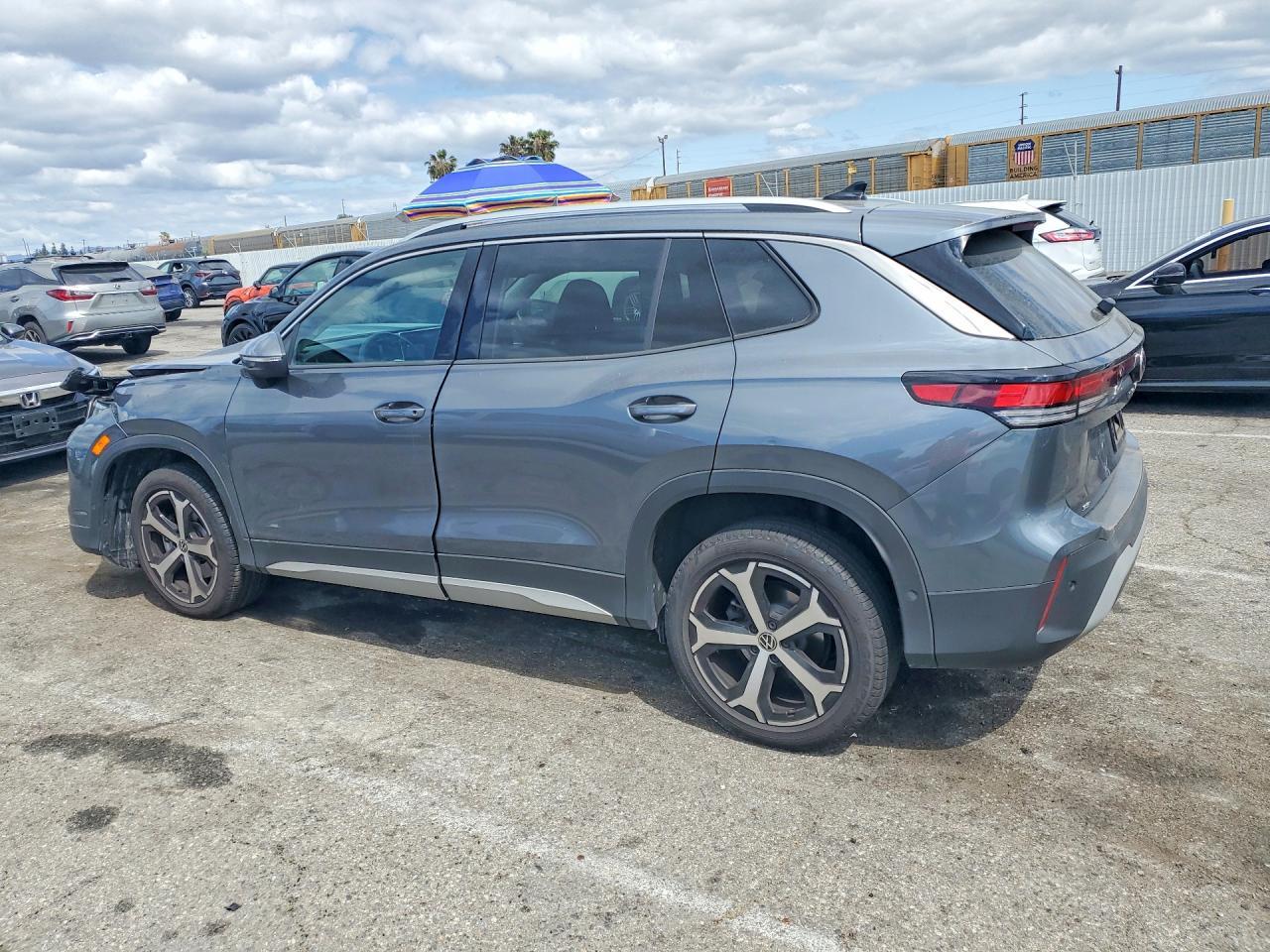 2025 Volkswagen Tiguan Se - zdjęcie 2