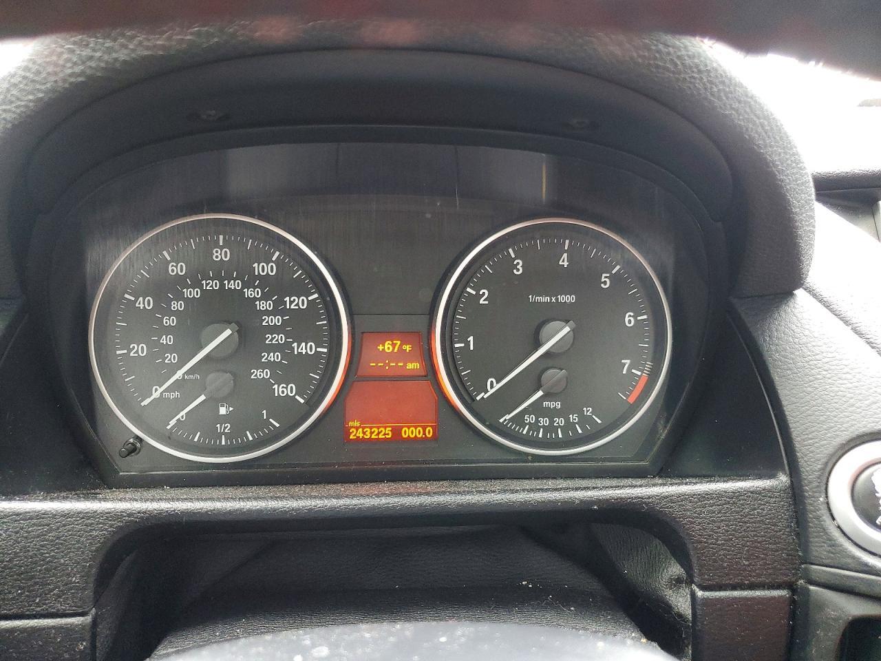 2015 BMW X1 xDrive28I - zdjęcie 9