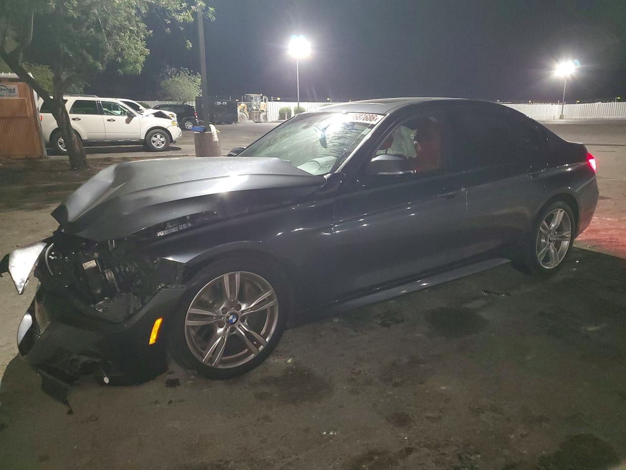 2017 BMW 330 I - zdjęcie główne