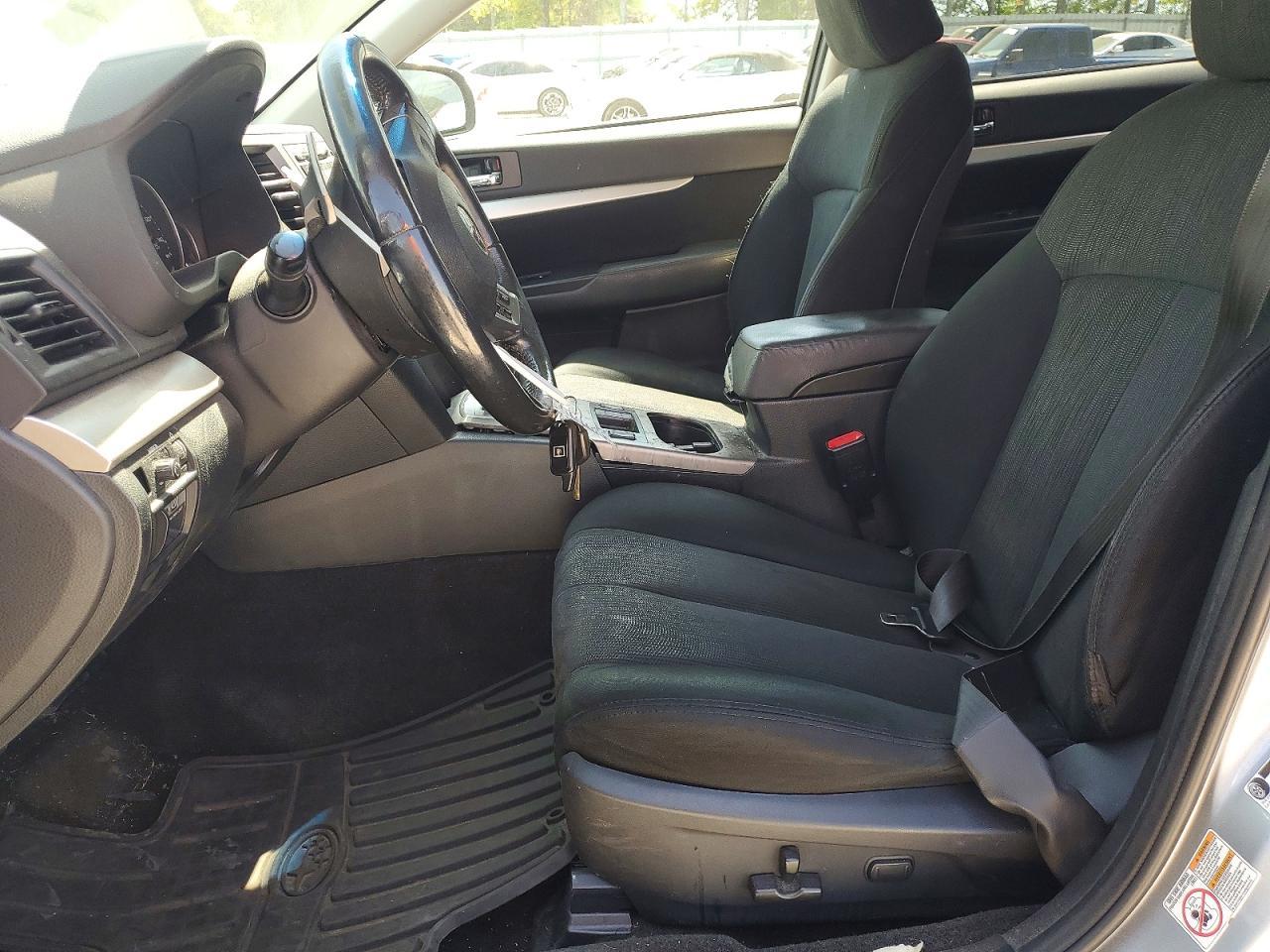 2013 Subaru Outback 2.5I Premium - zdjęcie 7