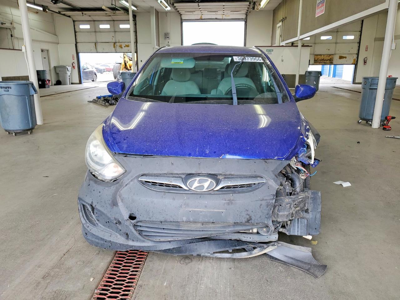 2013 Hyundai Accent Gls - zdjęcie 5