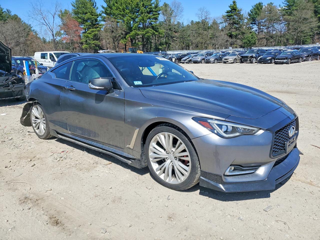 2017 Infiniti Q60 3.0T Premium - zdjęcie 4