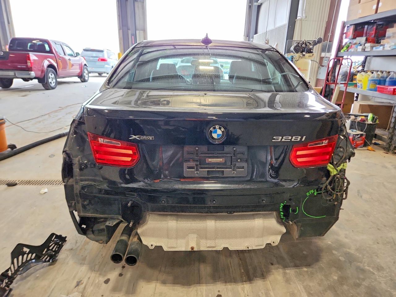 2015 BMW Seria 3 328i - zdjęcie 6