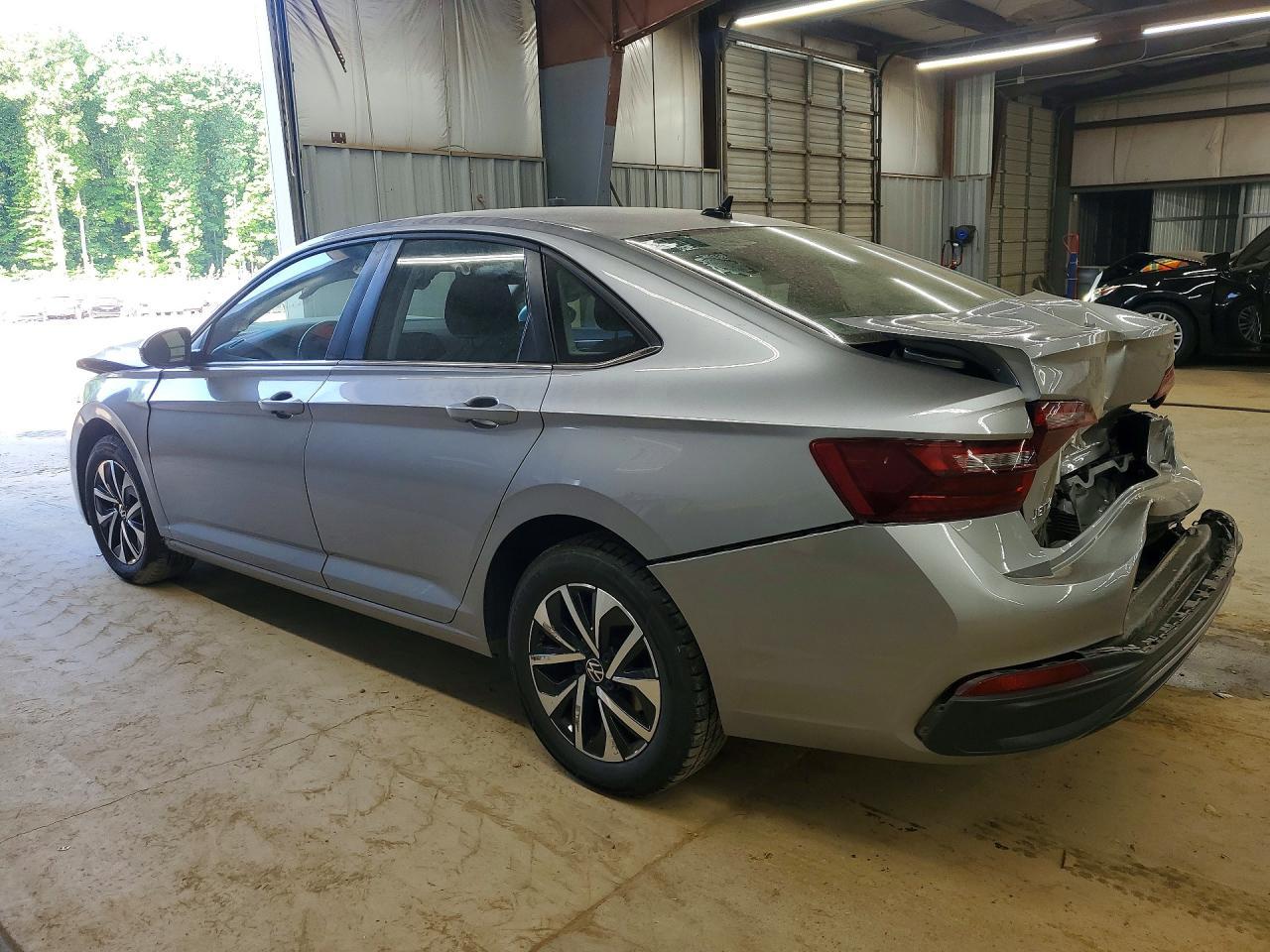 2024 Volkswagen Jetta S - zdjęcie 2