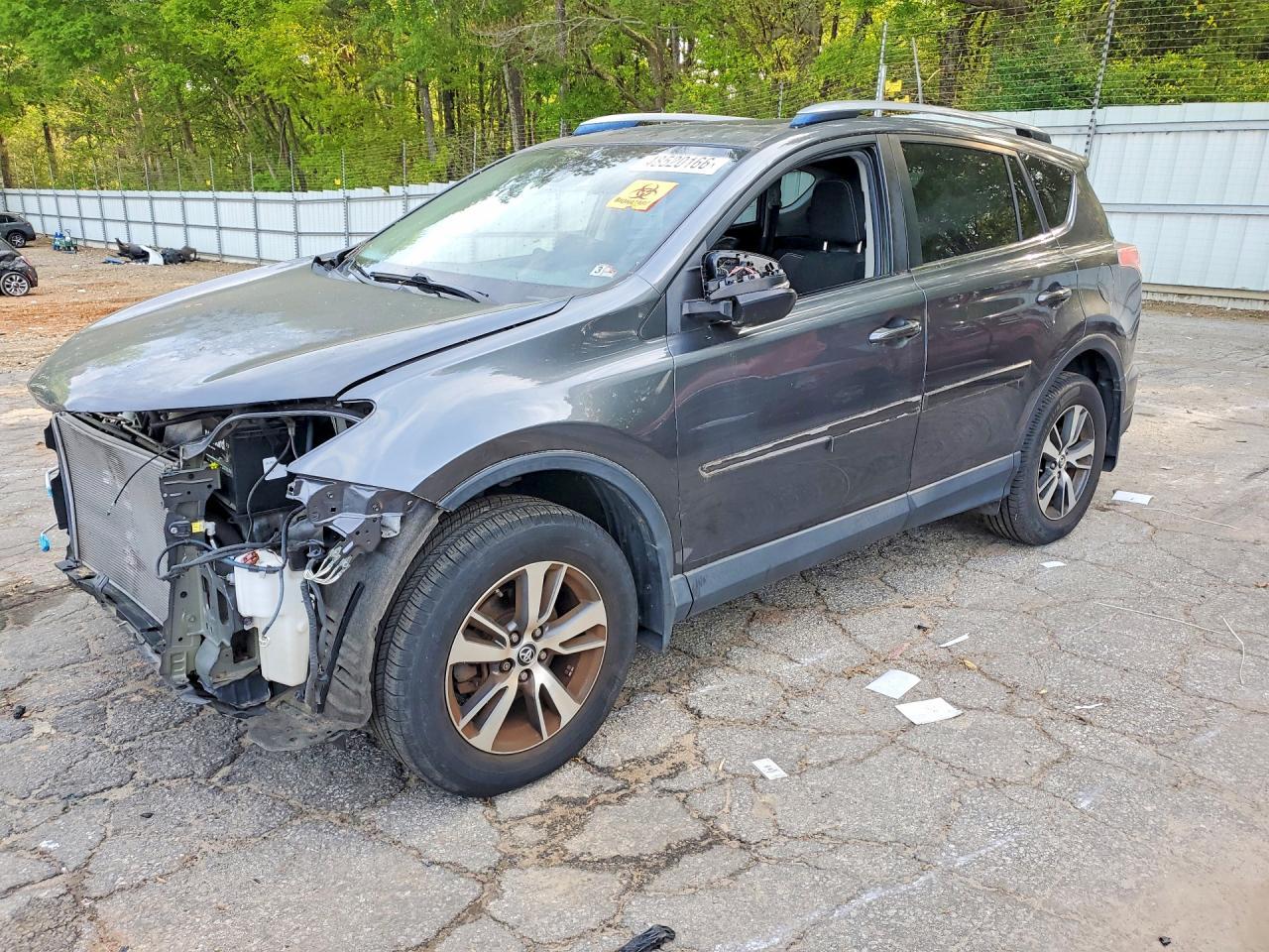 2017 Toyota Rav4 Xle - zdjęcie główne