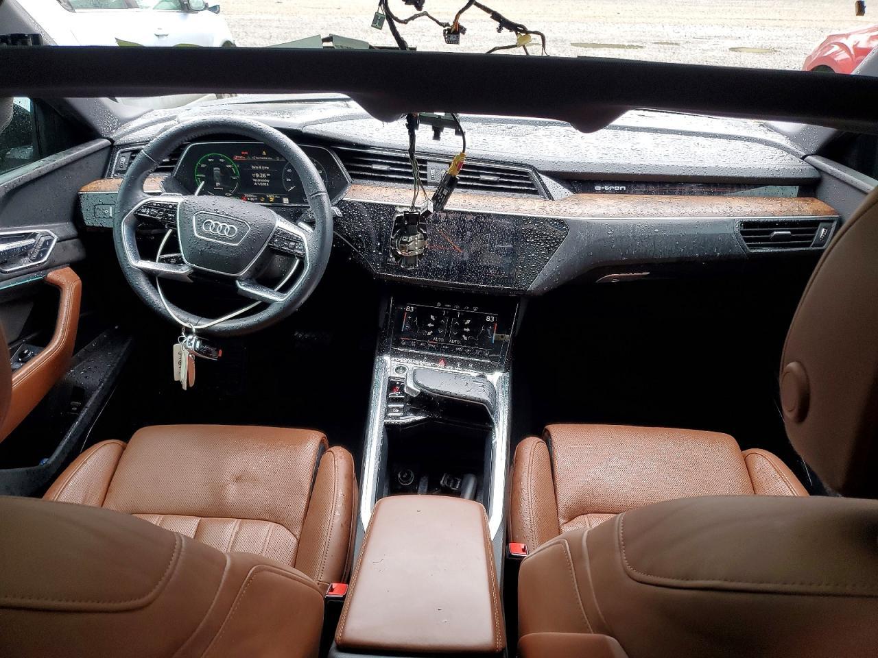 2021 Audi E-Tron Prestige - zdjęcie 9