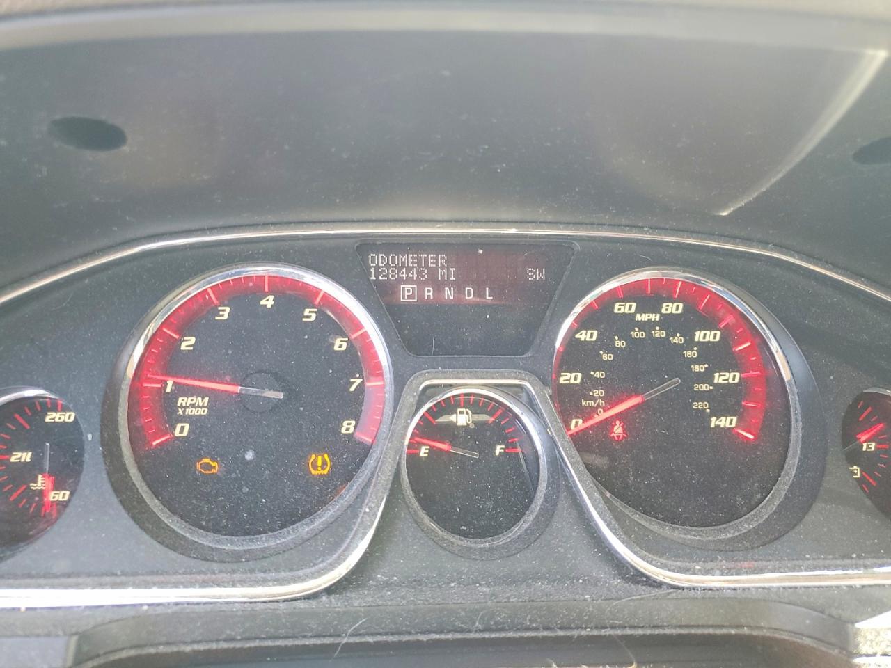 2016 GMC Acadia Denali - zdjęcie 9
