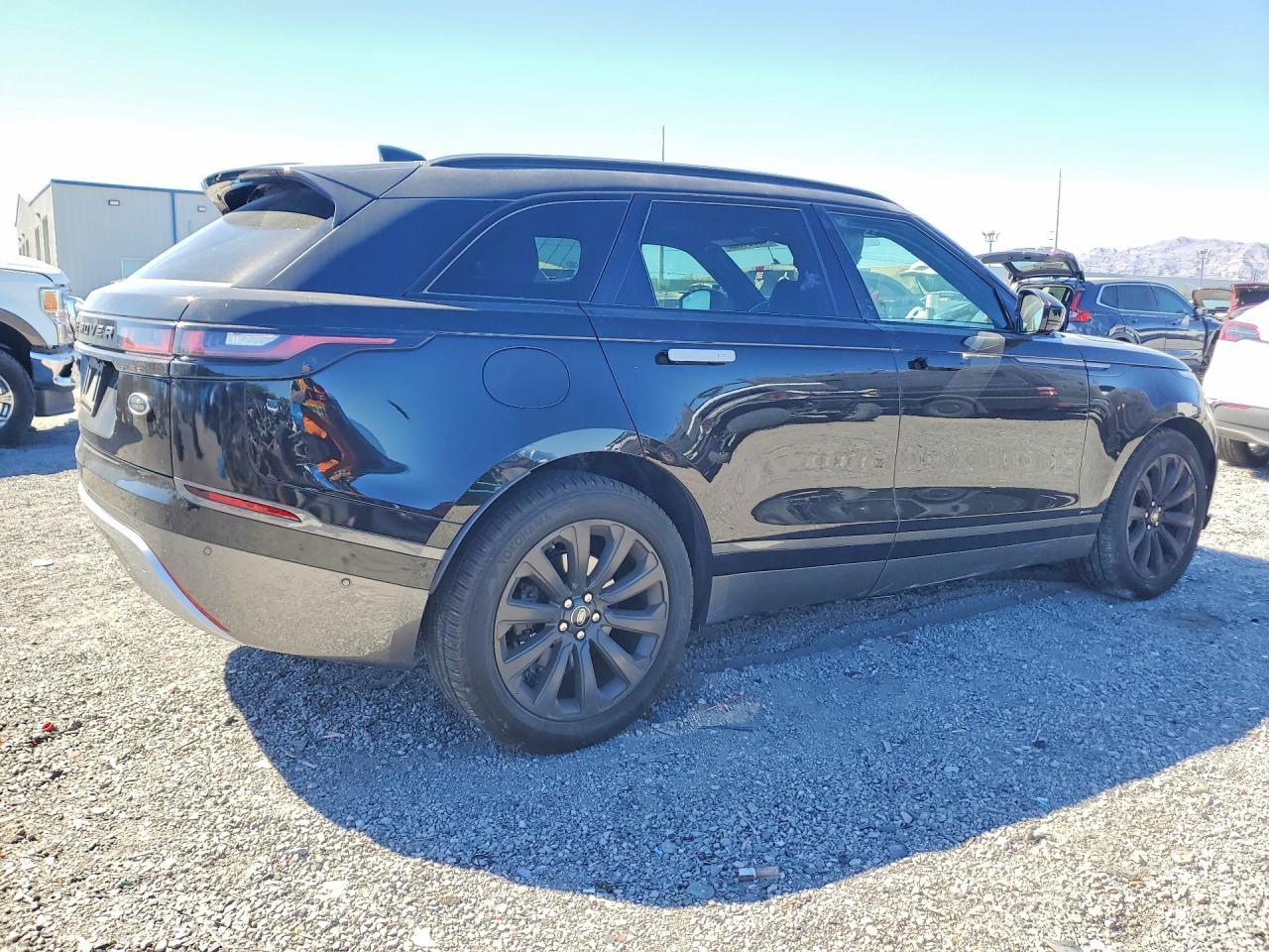 2019 Land Rover Range Rover Velar R-Dynamic Se - zdjęcie 3