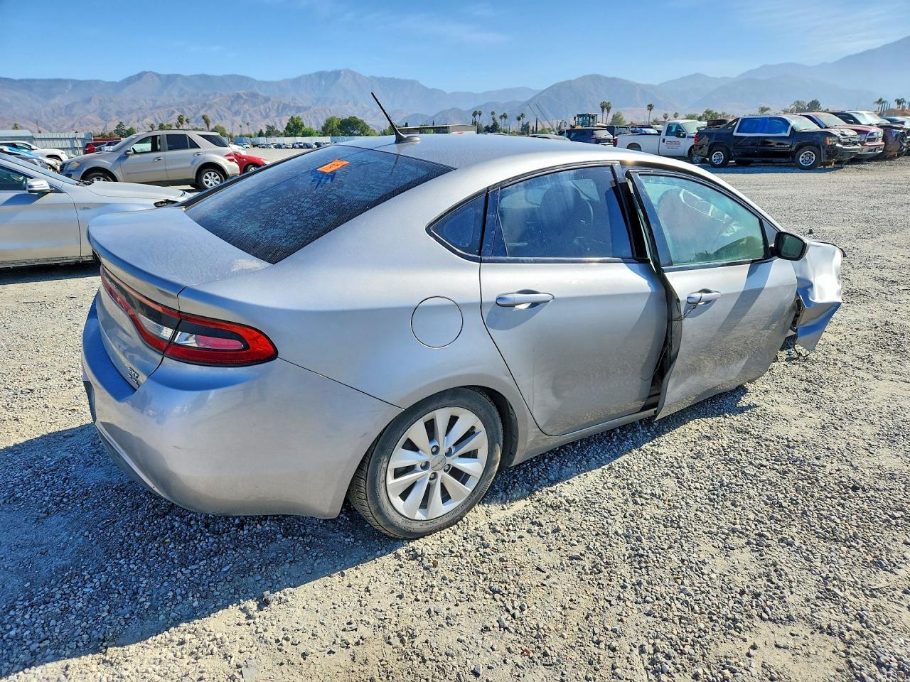 2014 Dodge Dart Sxt - zdjęcie 3
