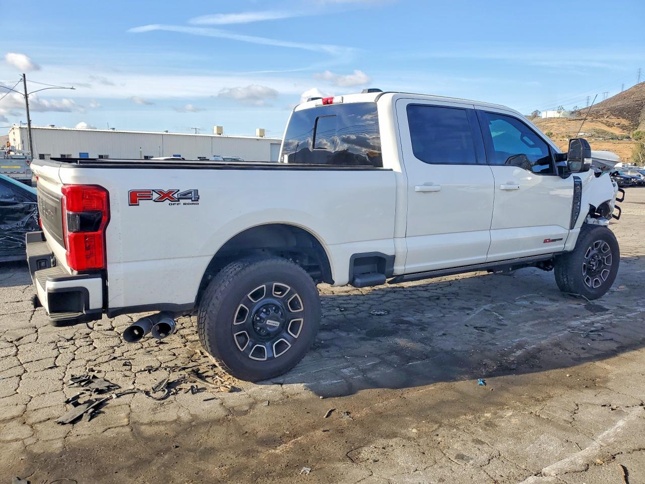 2026 Ford F250 Super Duty - zdjęcie 3